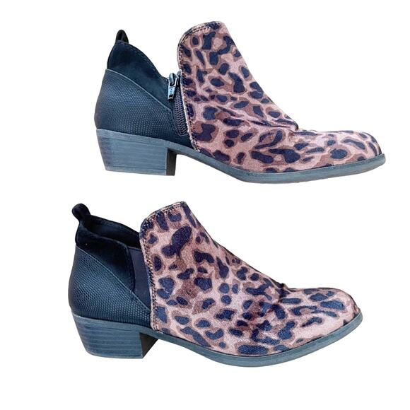 SO Leopard Print Ankle Booties Slip On Textured - Picture 3 of 6